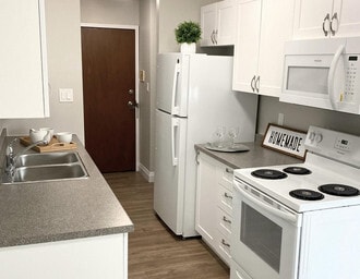 Building Photo - Sumac Place