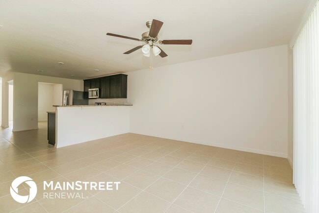 Photo - 8549 Silverbell Loop