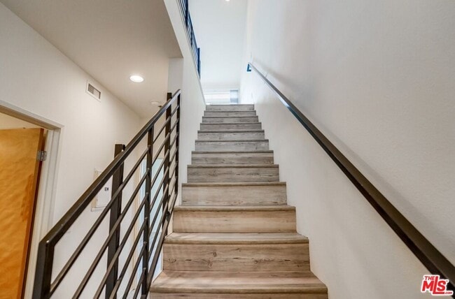 Photo - 11960 Iowa Ave Unidad 10