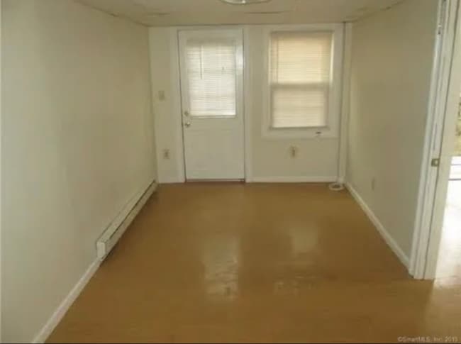 Photo - 5 Maple St Apartamento Unidad 1