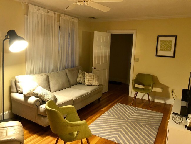 Photo - 89 Perthshire Rd Apartment