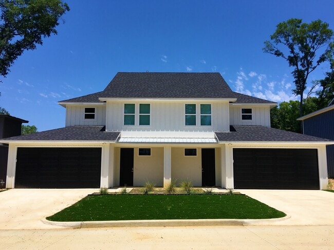 Photo - 10648 Brothers Ln Townhome