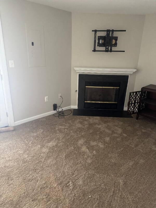 Photo - 106 Barrows Ct