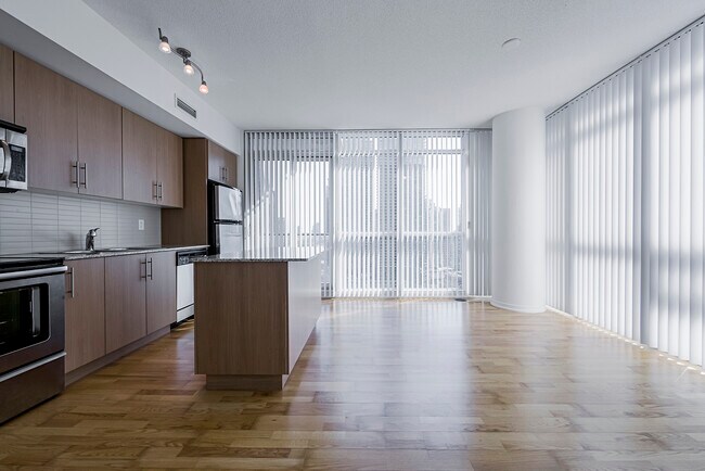 Photo - 55-1755 Bremner Blvd