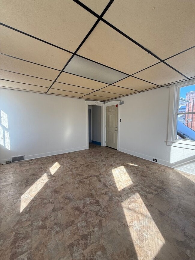 Photo - 317 W High St Unit Apt #201