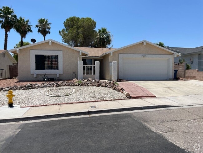 Building Photo - 3 bedroom home in Summerlin North