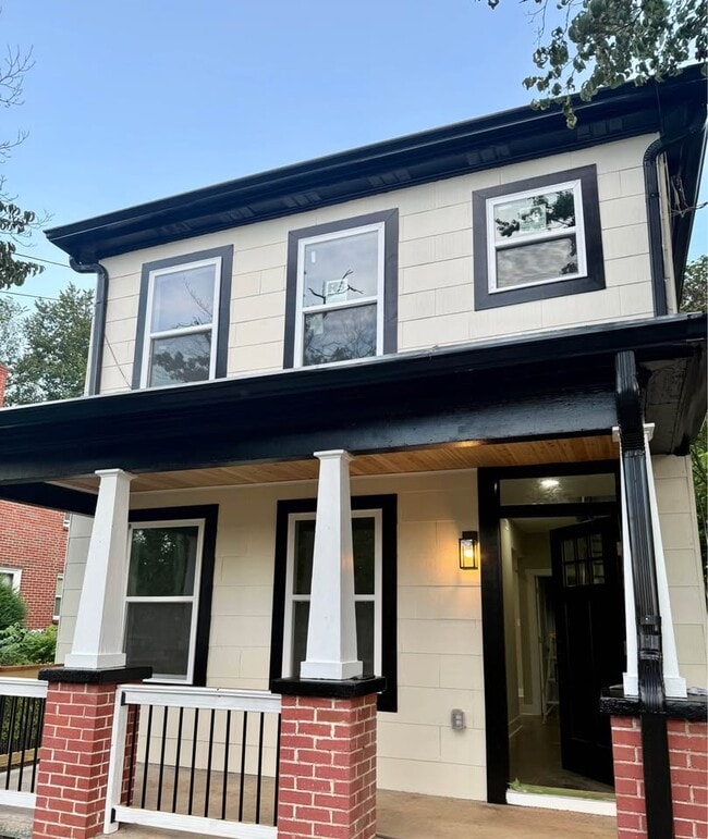 Building Photo - 212 Glover St Rental
