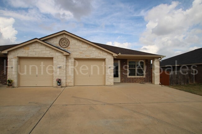 Building Photo - Love This!