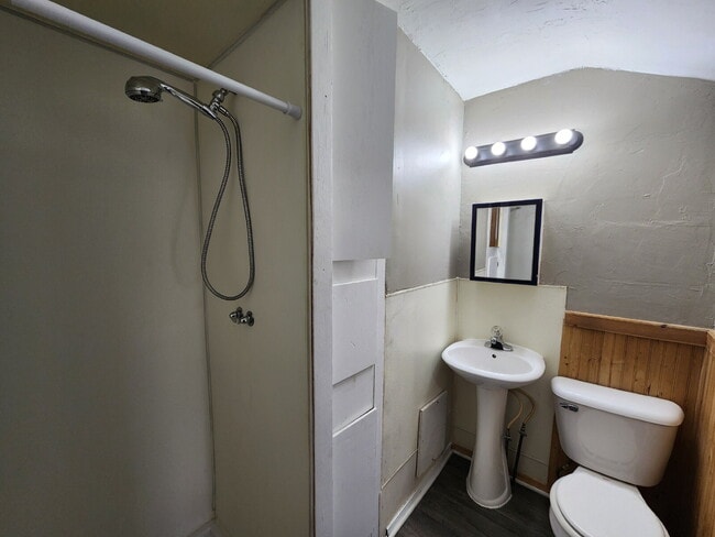 Photo - 226 Center St Unit 4