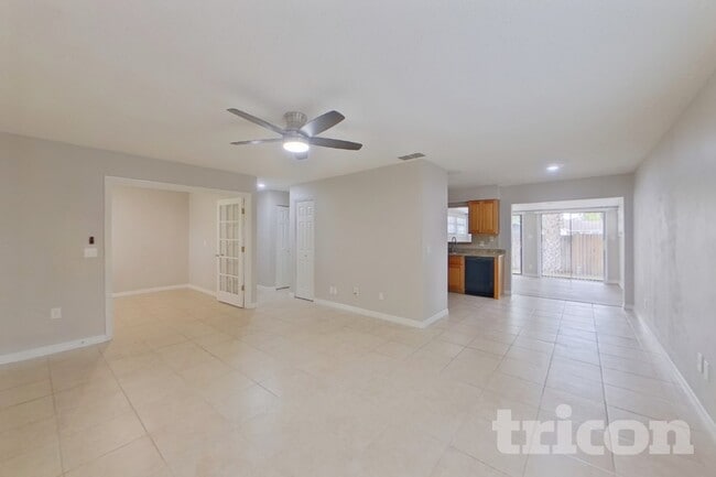 Photo - 11415 Cardiff Dr