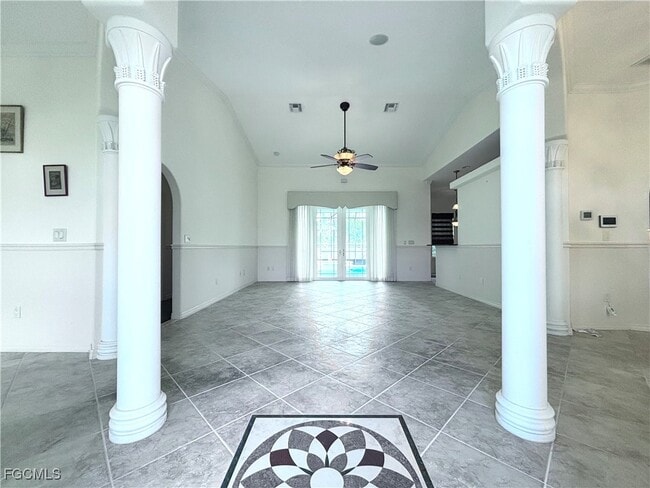 Building Photo - 14791 Royal Oak Ct Rental
