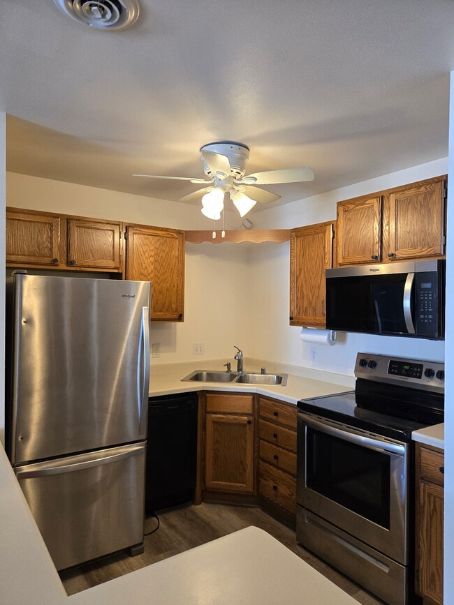 Photo - 572 Athletic Way Unit 572