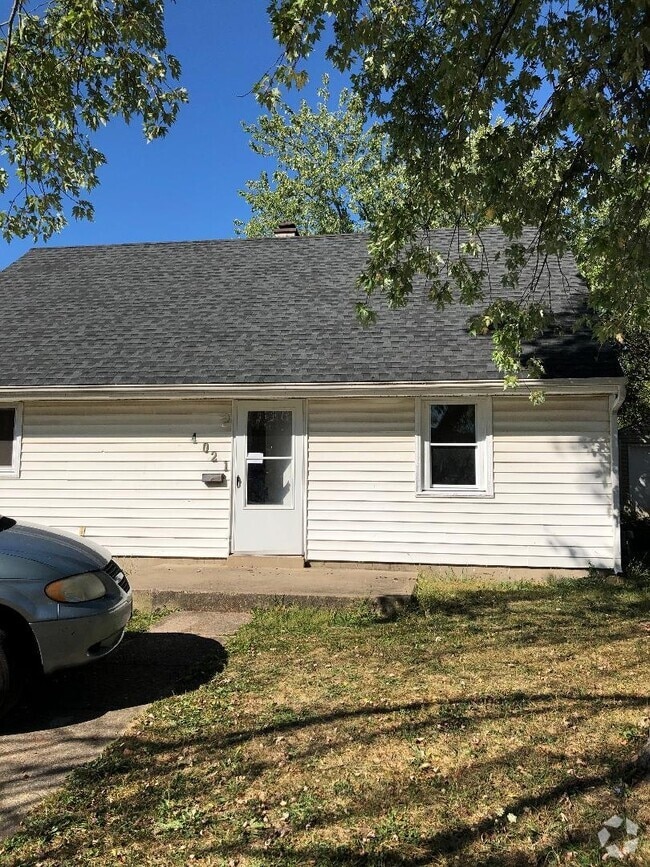 Building Photo - 4021 Prescott Ave Rental