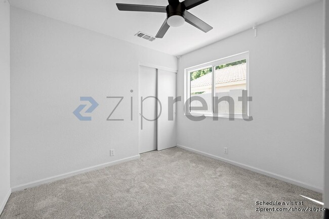 Photo - 1863 E San Tan St