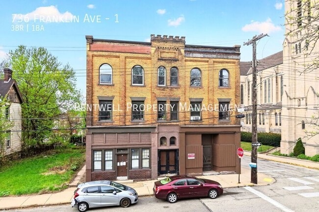 Photo - 736 Franklin Ave Unit 1