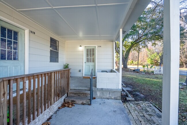 Photo - Evora Unit A