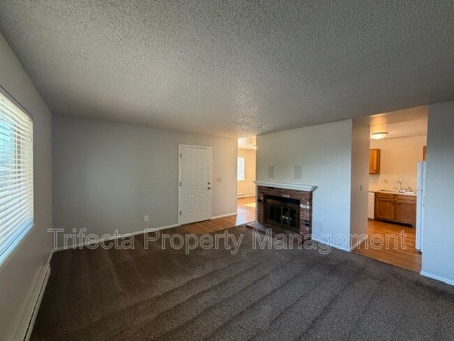 Photo - 1644 E Pitkin St Unit D