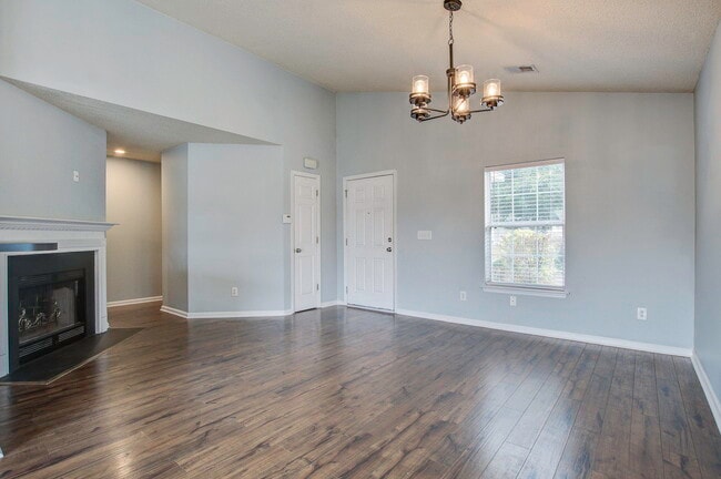 Photo - 122 Walnut Creek Rd