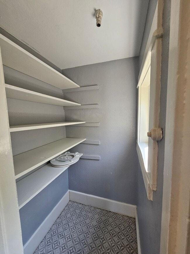 Photo - r1108fLBP Unit Main