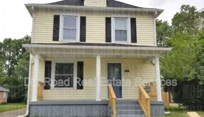Photo - 1007 Bellaire Ave House