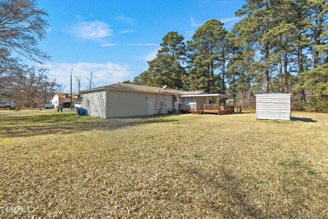 Photo - 6863 Washington Ln