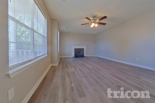 13 Walnut Grove Way