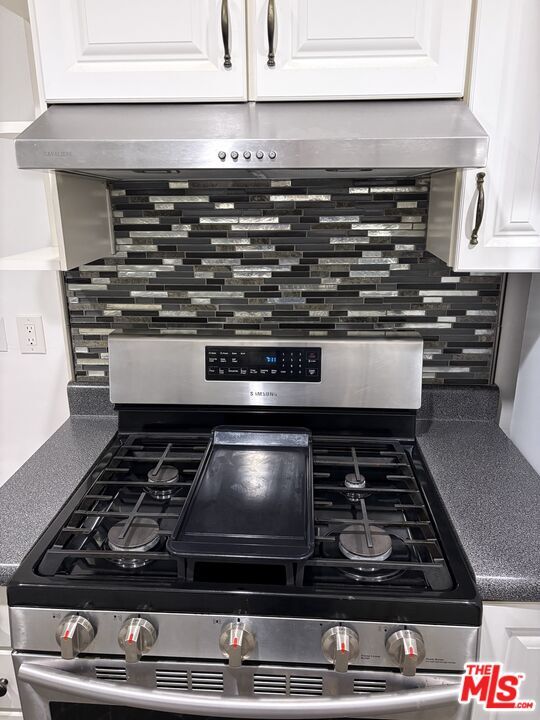 Photo - 5180 Village Green