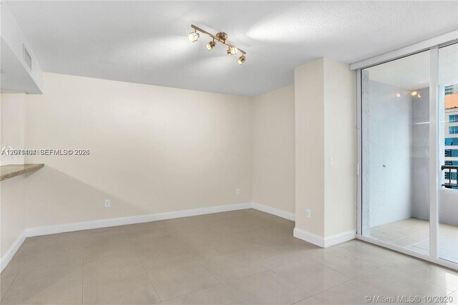 Photo - 170 SE 14th St Unit 1506