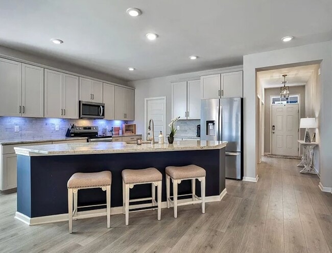 Photo - 5040 Sunflower Ln