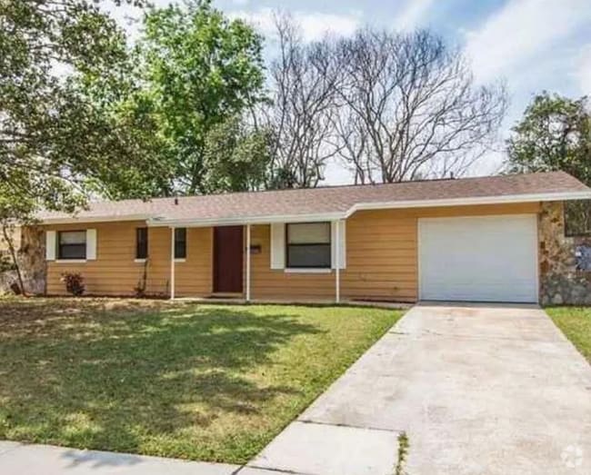 Building Photo - 2216 Villano Ave Rental
