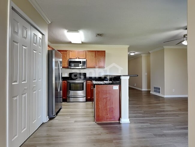 Photo - 189 Fox Glen Ct