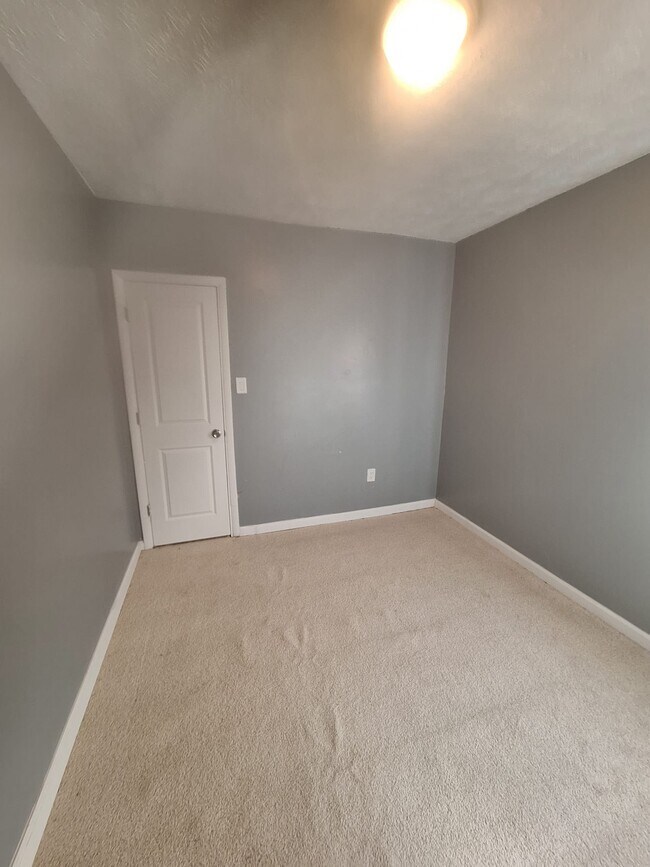 Photo - 12613 Parkhill Ave