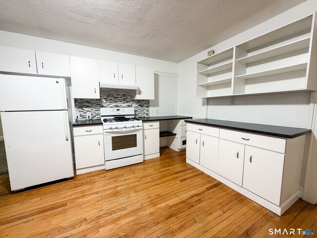 Photo - 23 Wiklund Ave