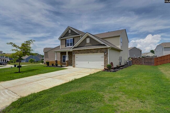 Photo - 414 Tulip Way