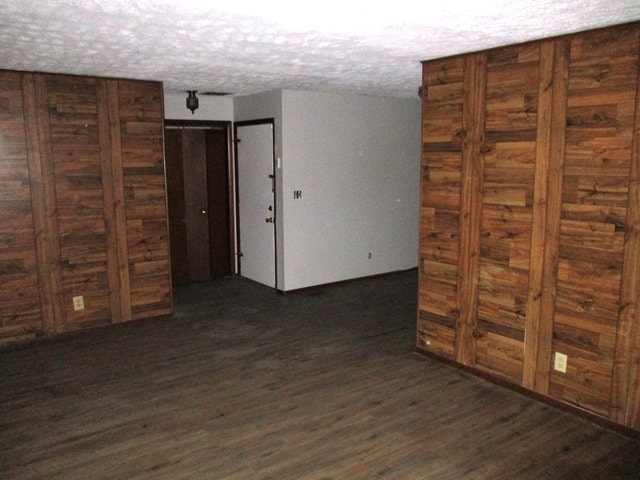 Photo - 1600 Northbrook Dr