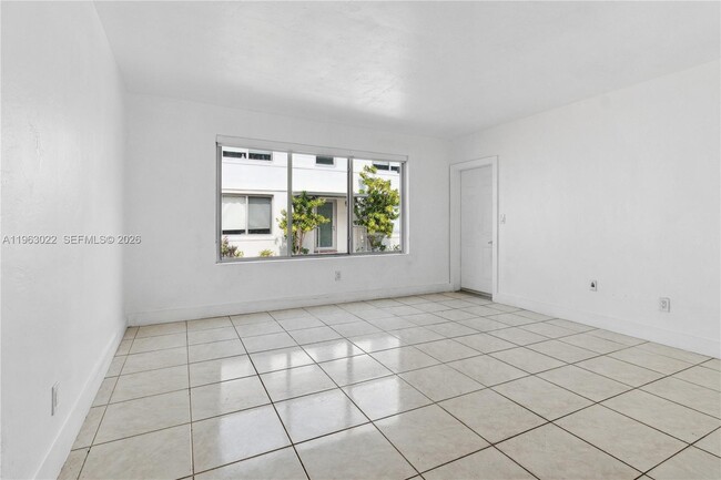 Photo - 732 82nd St Unidad 1