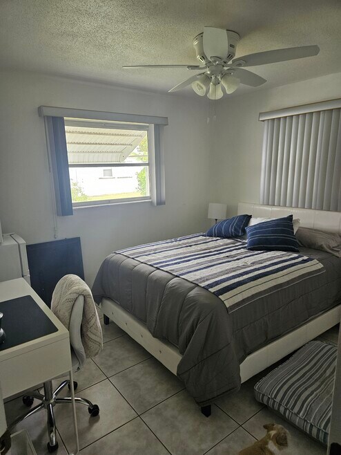 141 NW 28th St