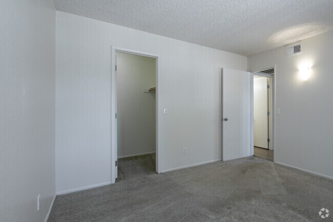 1BR, 1BA - 503SF - River Point Apartments