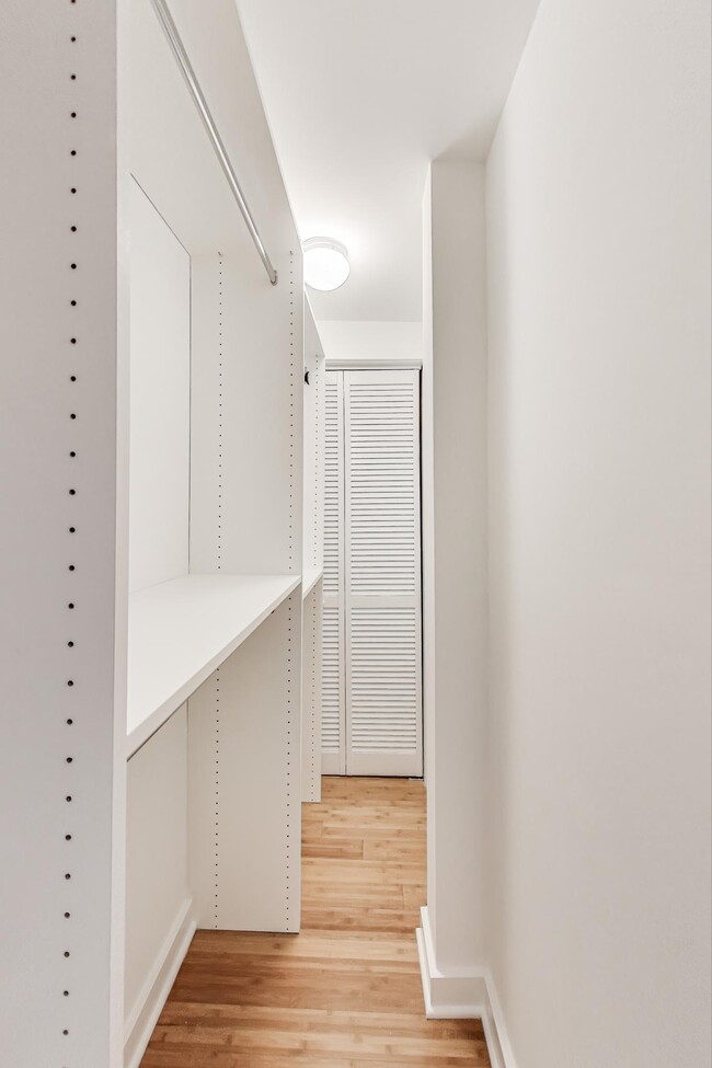 Photo - 3602 Rock Creek Church Rd NW Unidad 5