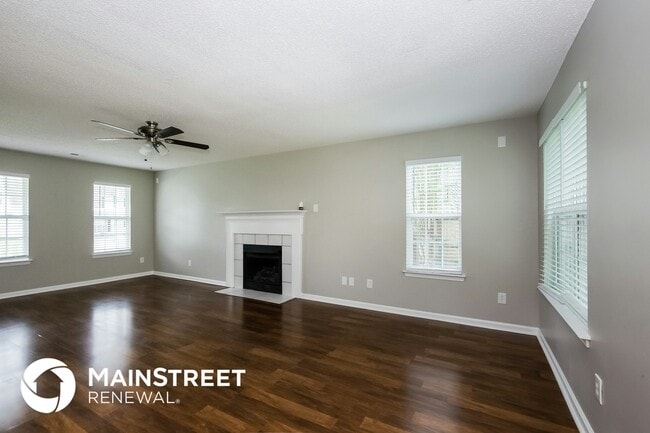 Photo - 6415 Goldenblush Cir