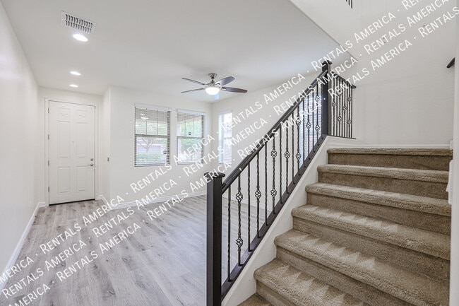 Photo - 21948 N 98th Dr