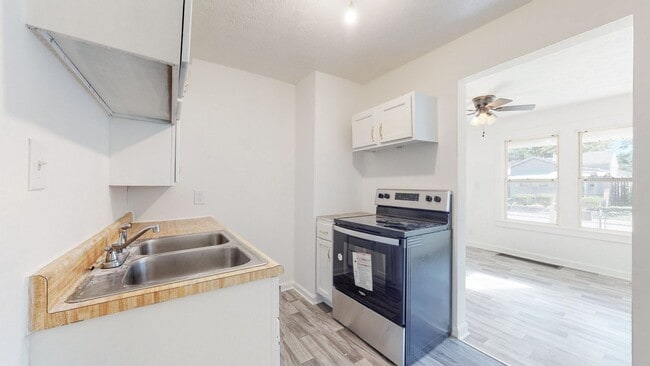 Photo - HOUSE FOR RENT