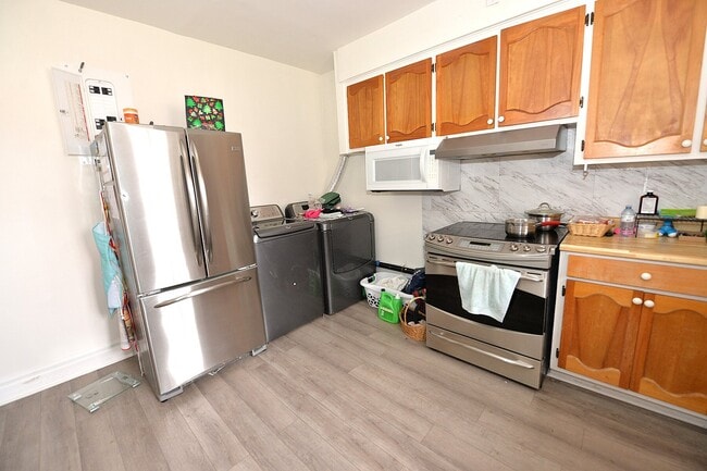Photo - 973 Rue Tait Unit 3