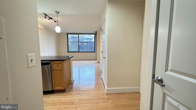 Photo - 2001 15th St N Unit 320