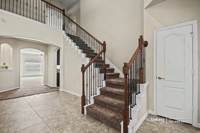 Photo - 1818 Luminous Waters Ln