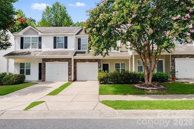 Building Photo - 13983 Singleleaf Lane