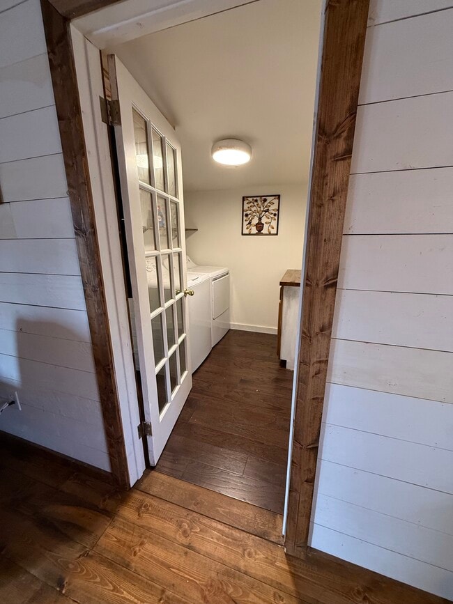 Photo - 1118 US-221A Hwy