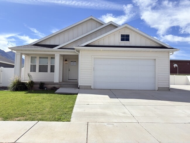 Building Photo - 128 E 840 N Rental
