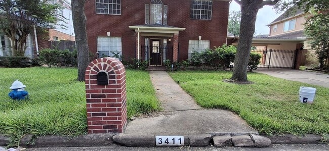 Photo - 3411 Ashfield Dr
