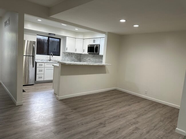 Photo - Beautifully Updated Townhome in Kirkwood